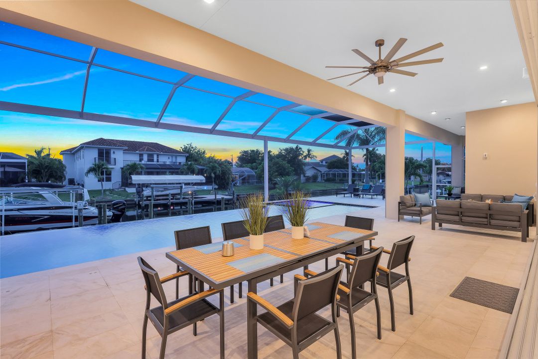 5232 Seminole Ct, Cape Coral, FL 33904