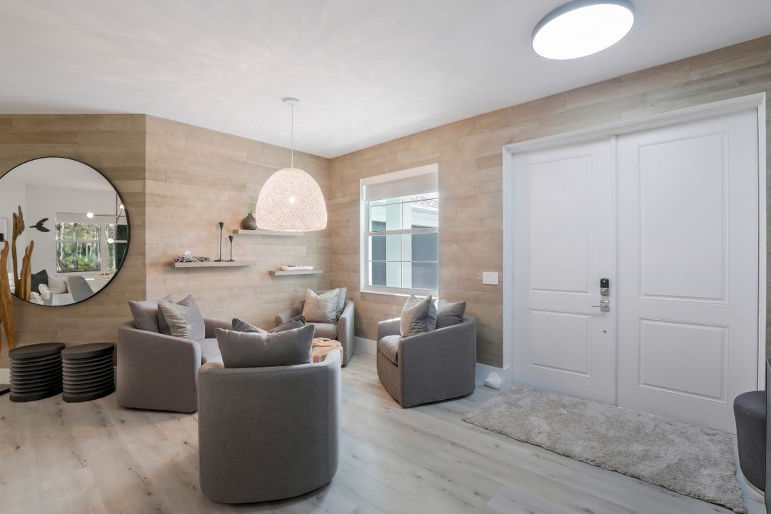 5995 Lancewood Way, Naples, FL 34116