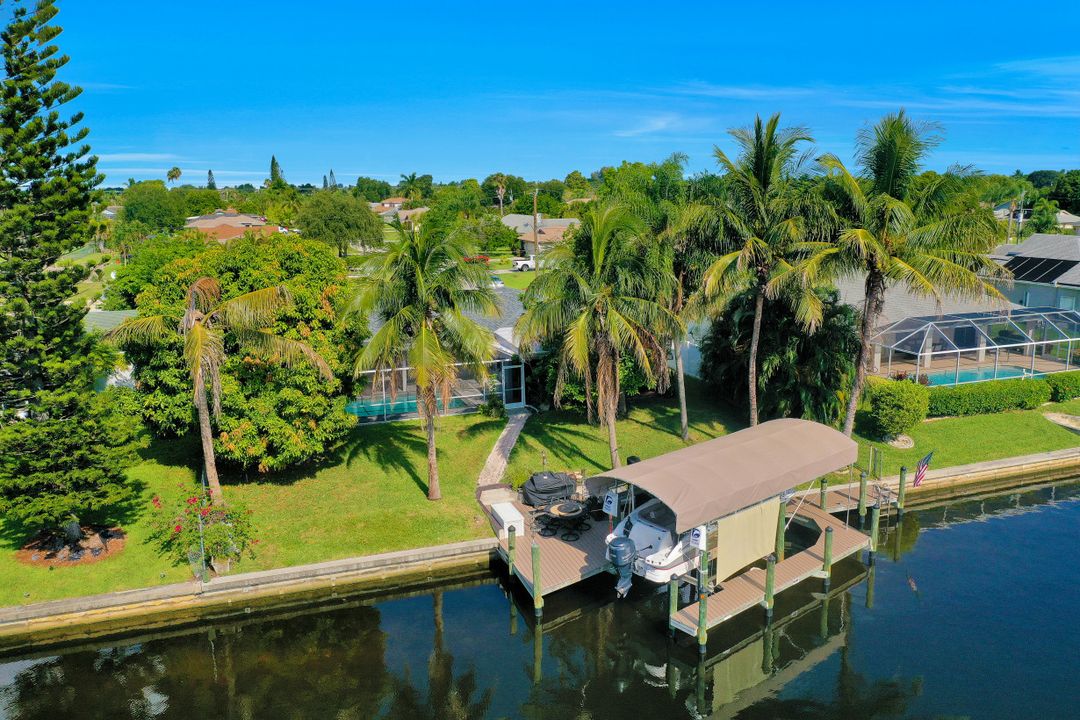 3817 SW 2nd Ave, Cape Coral, FL 33914