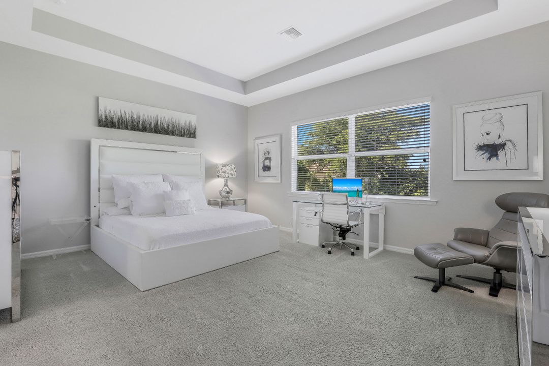 3001 Sunset Pointe Cir, Cape Coral, FL 33914