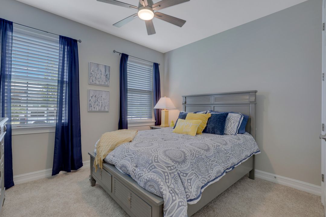 16521 Seagate Pl, Bonita Springs, FL 34135
