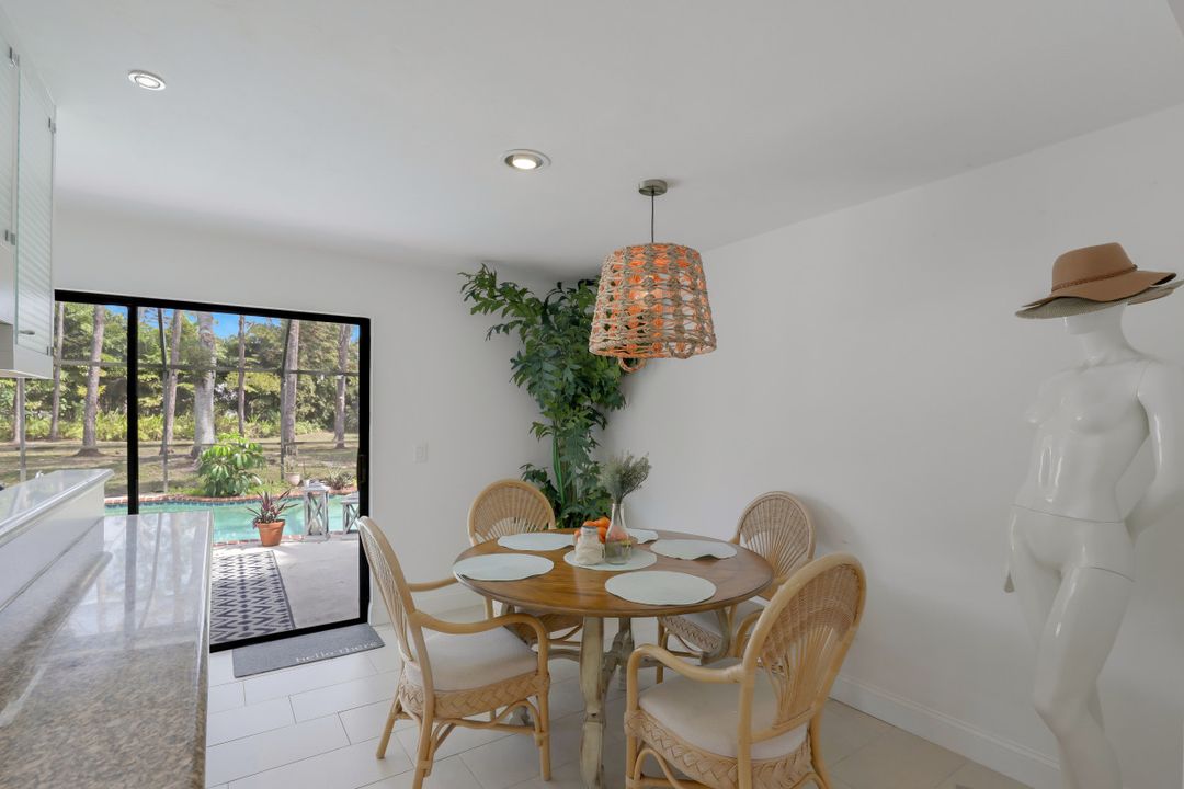 6640 Trail Blvd, Naples, FL 34108