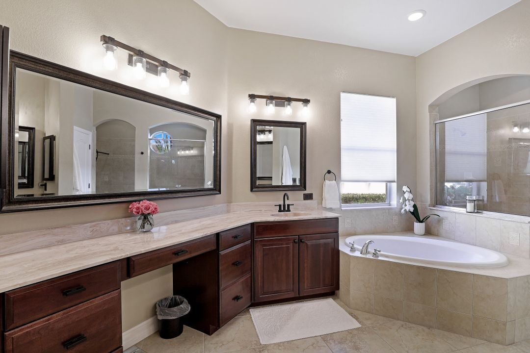 2608 Windwood Pl, Cape Coral, FL 33991