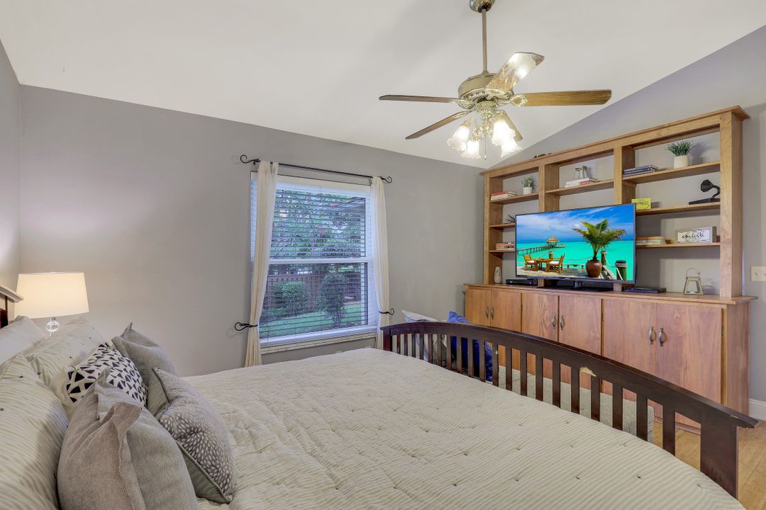 9148 Irving Rd, Fort Myers, FL 33967