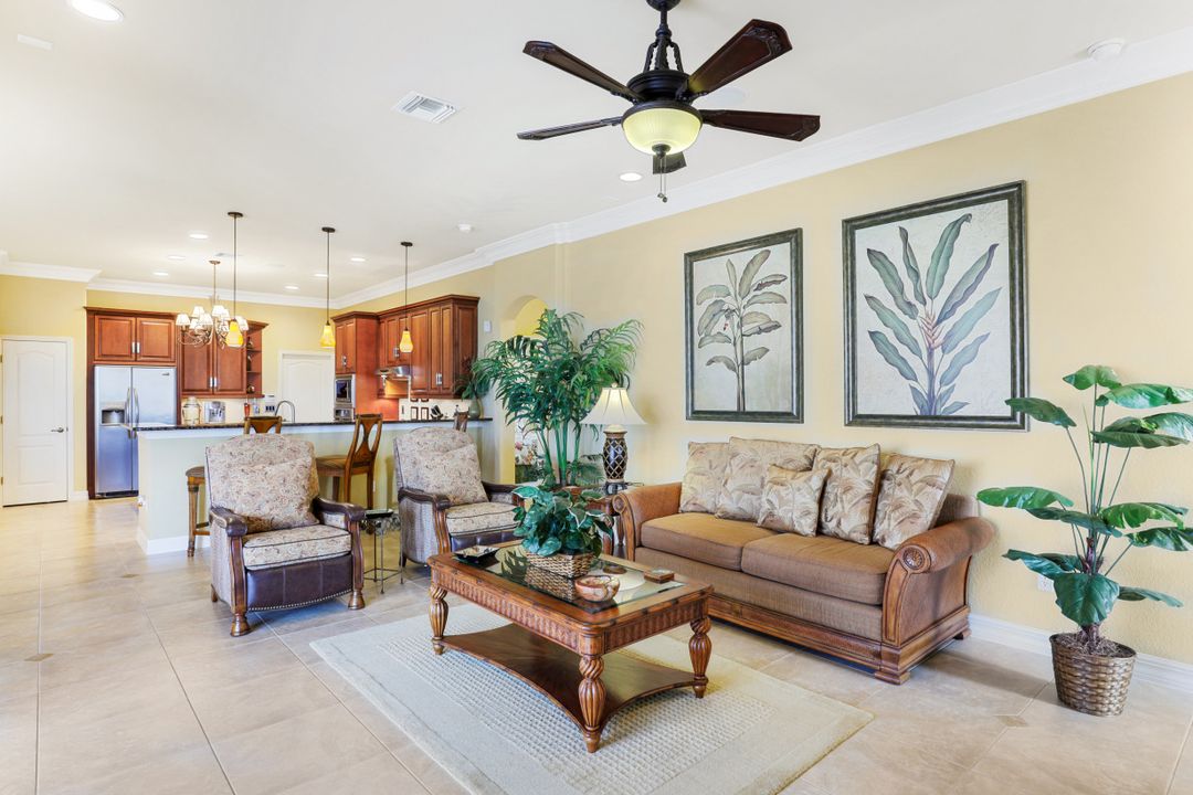 2234 SE 20th Pl, Cape Coral, FL 33990