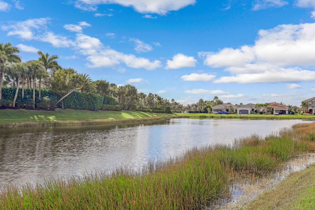 11542 Meadowrun Cir, Fort Myers, FL 33913