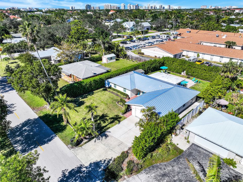 1229 28th Ave N, Naples, FL 34103