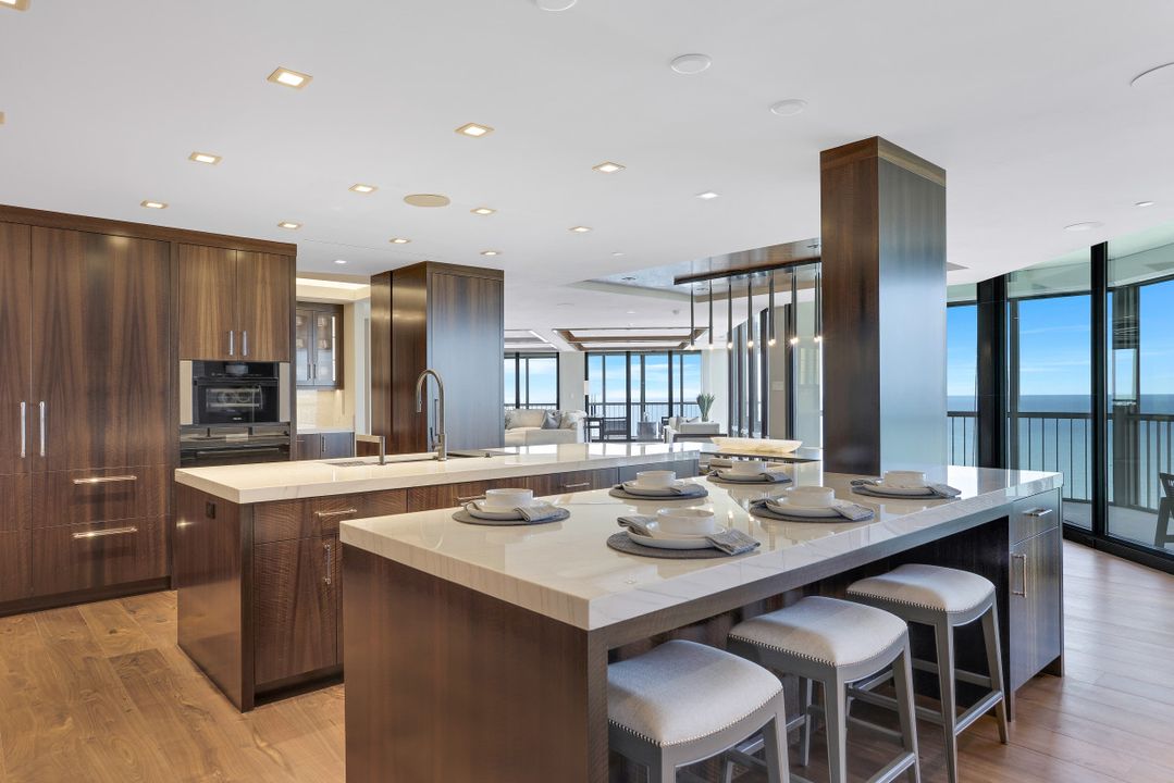 4951 Gulf Shore Blvd N #PH-402, Naples, FL 34103