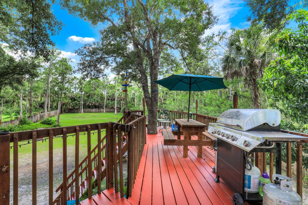 440 37th Ave NE, Naples, FL 34120