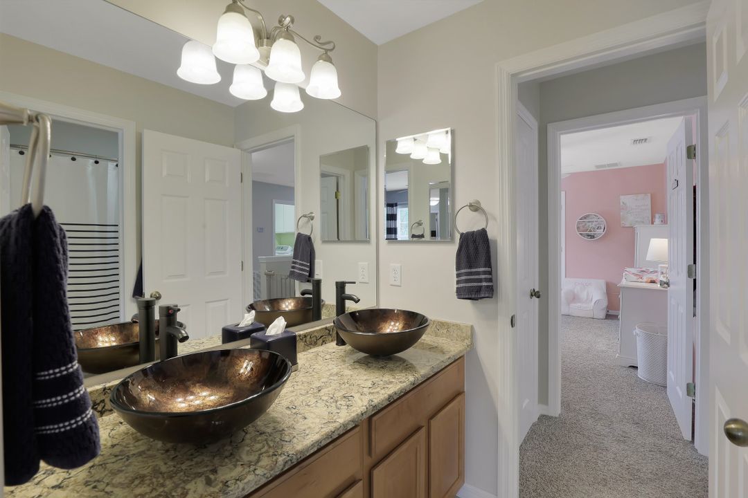 9191 Pittsburgh Blvd, Fort Myers, FL 33967