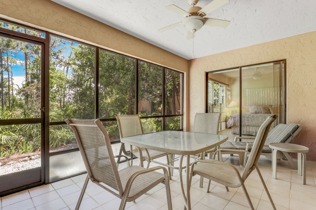 15330 Cedarwood Ln, Naples, FL 34110