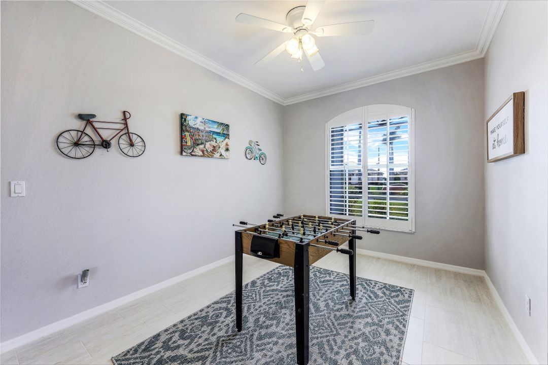 2715 El Dorado Pkwy W, Cape Coral, FL 33914