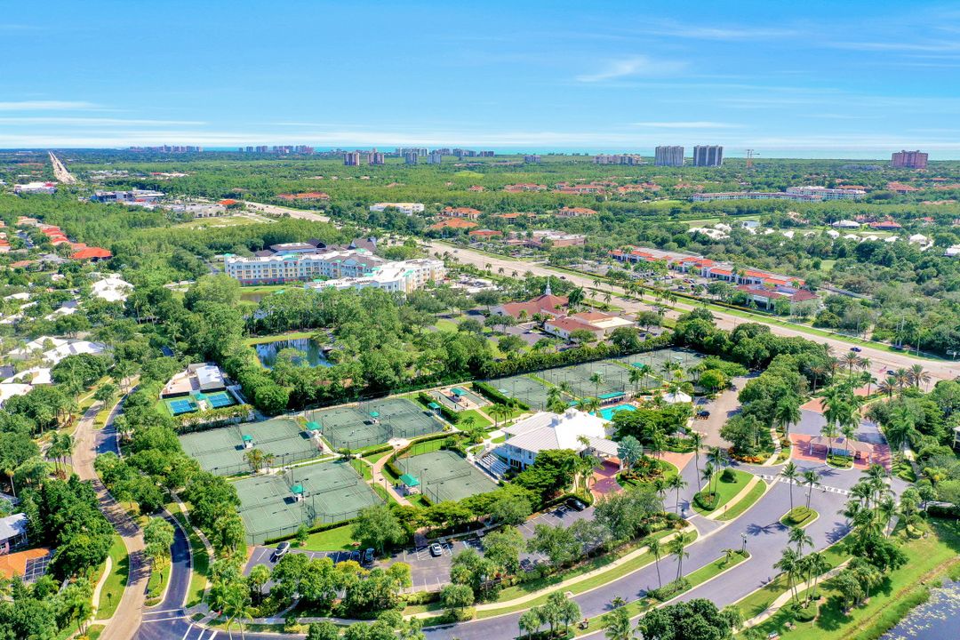 1744 Sanctuary Pointe Ct, Naples, FL 34110