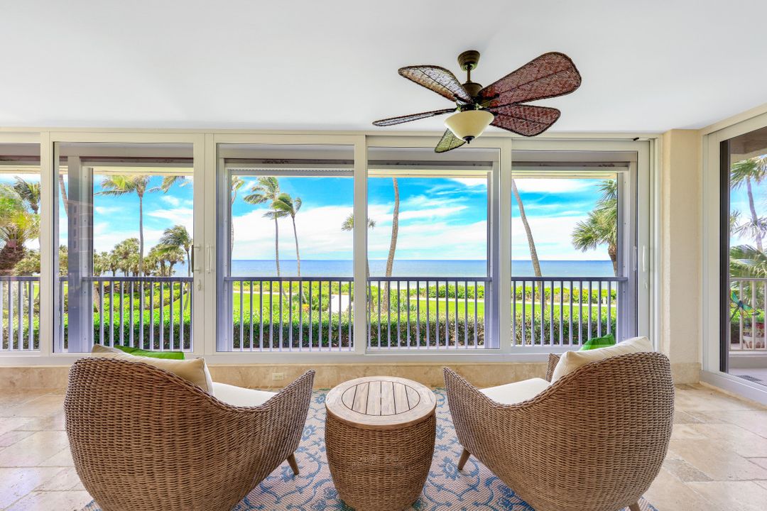 4301 Gulf Shore Blvd N #203, Naples, FL 34103