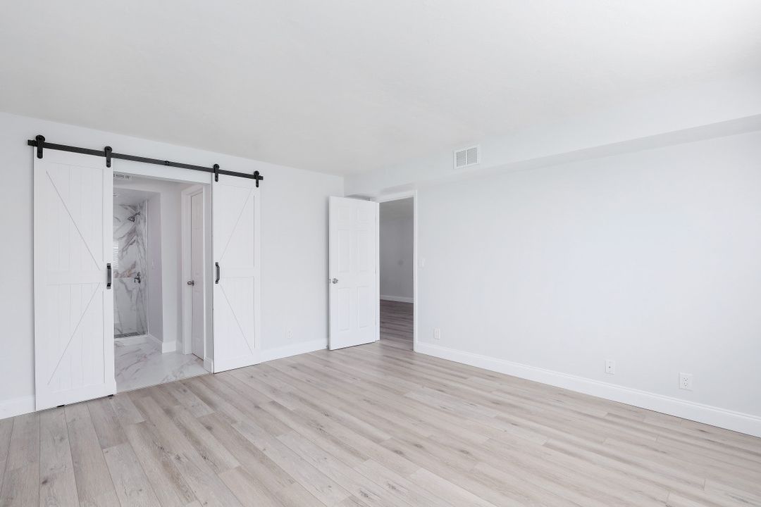 4001 Ice Castle Way #5, Naples, FL 34112