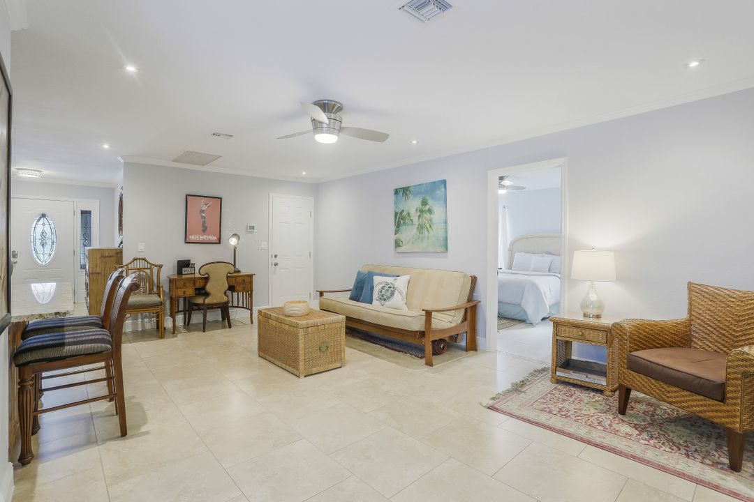 318 Sand Hill St, Marco Island, FL 34145