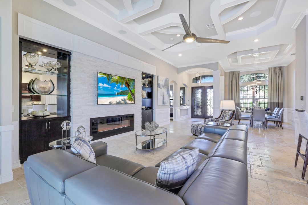 17201 Cherrywood Ct, Bonita Springs, FL 34135