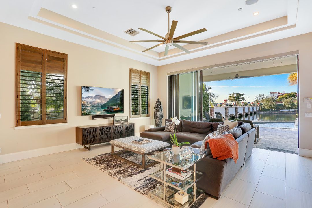 16428 Talis Park Dr, Naples, FL 34110