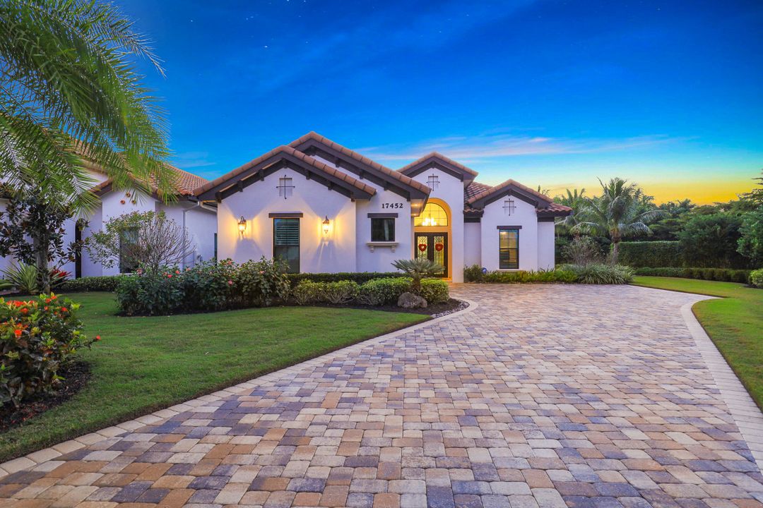 17452 Via Navona Way, Miromar Lakes, FL 33913