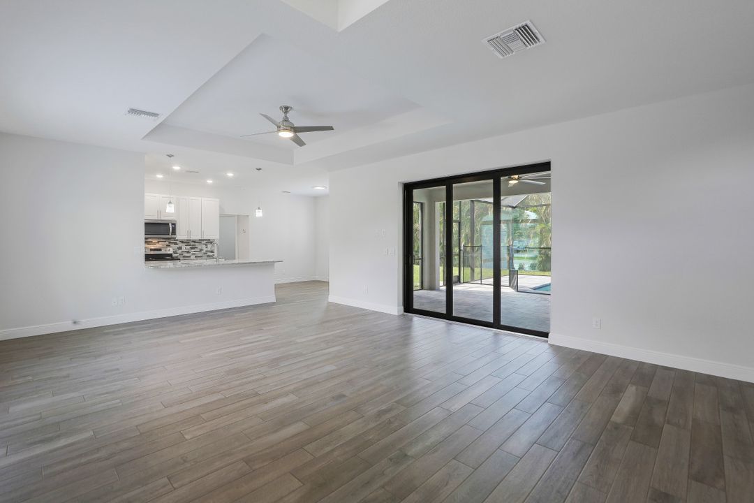 3932 Palm Tree Blvd, Cape Coral, FL 33904