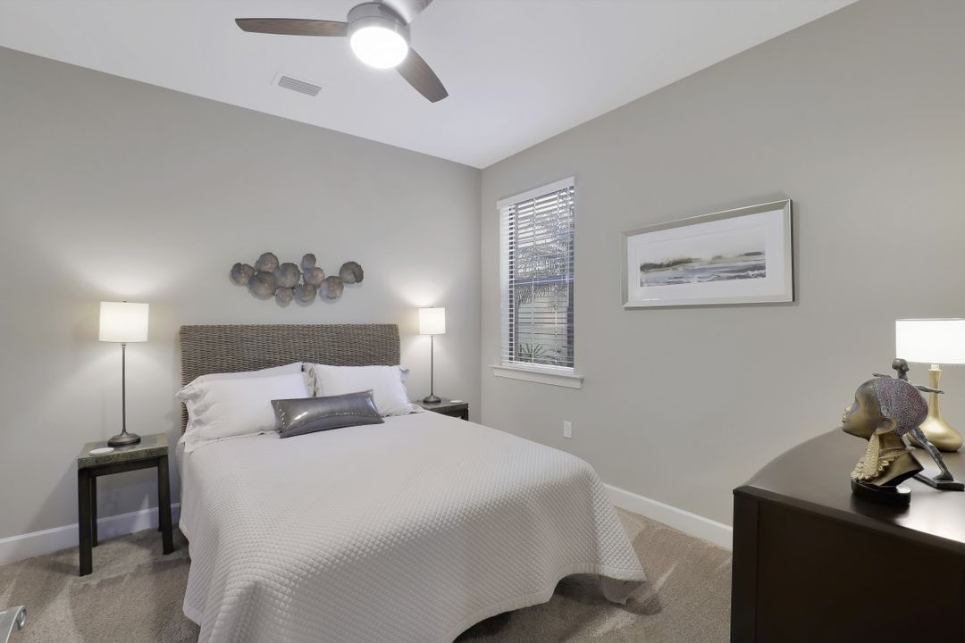 12041 Covent Garden Ct #2204, Naples, FL 34120