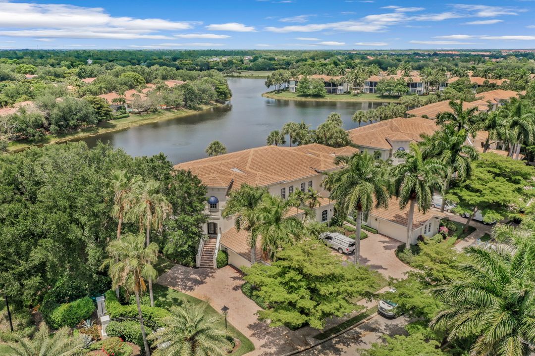 15501 Monterosso Ln #201, Naples, FL 34110