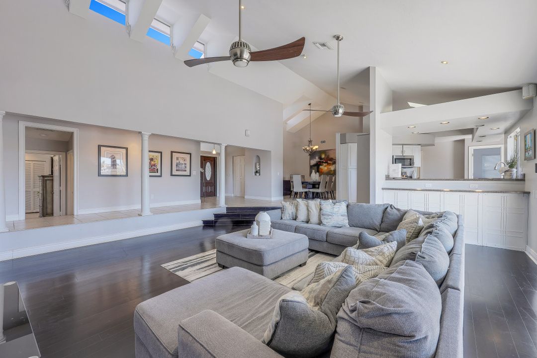 1004 Wittman Dr, Fort Myers, FL 33919