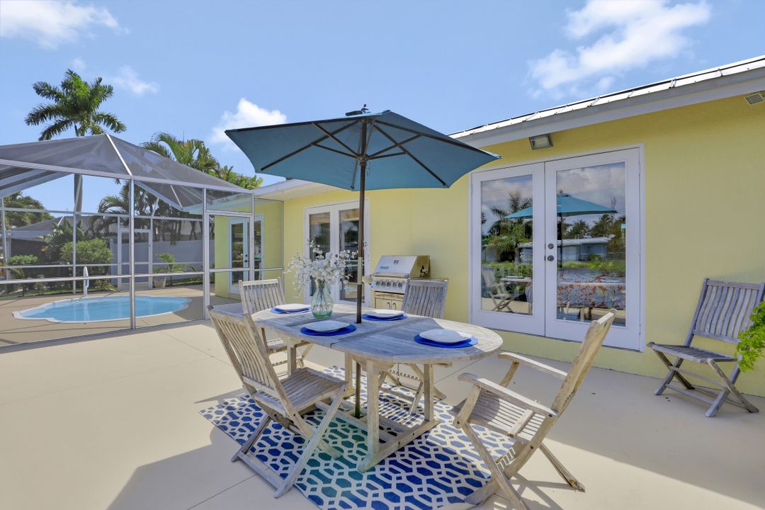 1765 Harbor Ln, Naples, FL 34104