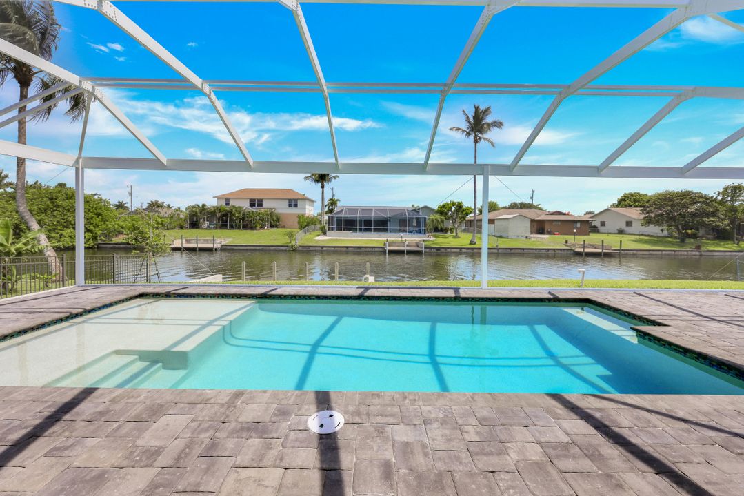 602 SW 35th St, Cape Coral, FL 33914