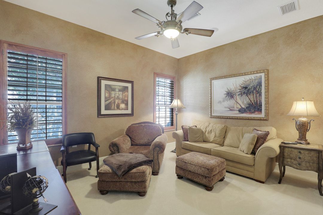 8997 Cherry Oaks Tr #202, Naples, FL 34114