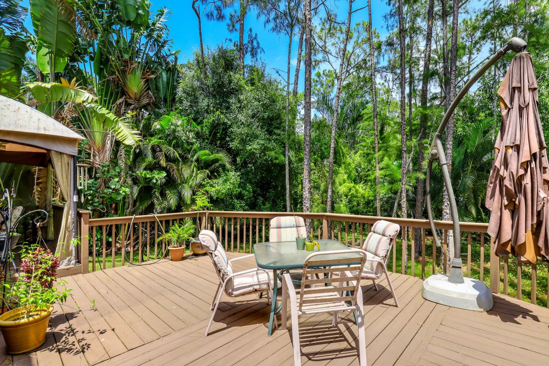 5700 Cypress Hollow Way, Naples, FL 34109