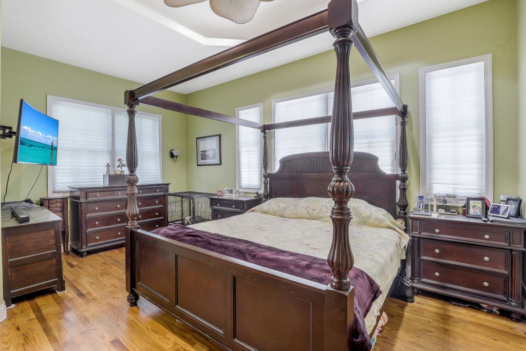 3074 Woodstock Ave, Naples, FL 34120