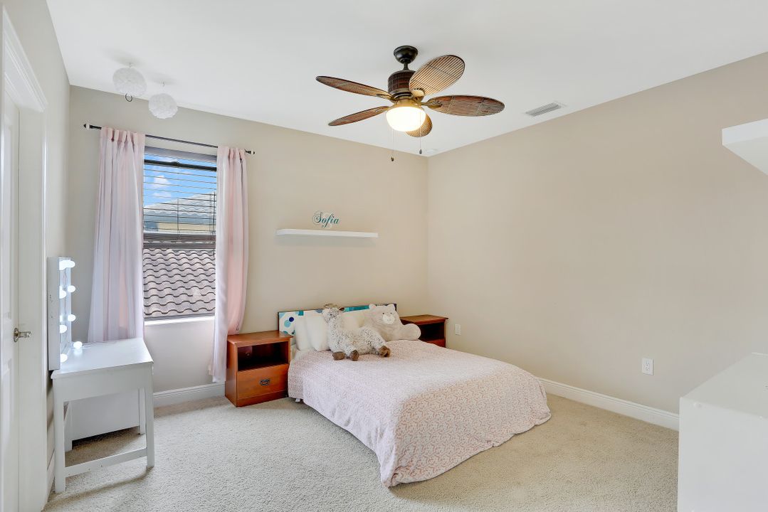 12713 Astor Pl, Fort Myers, FL 33913