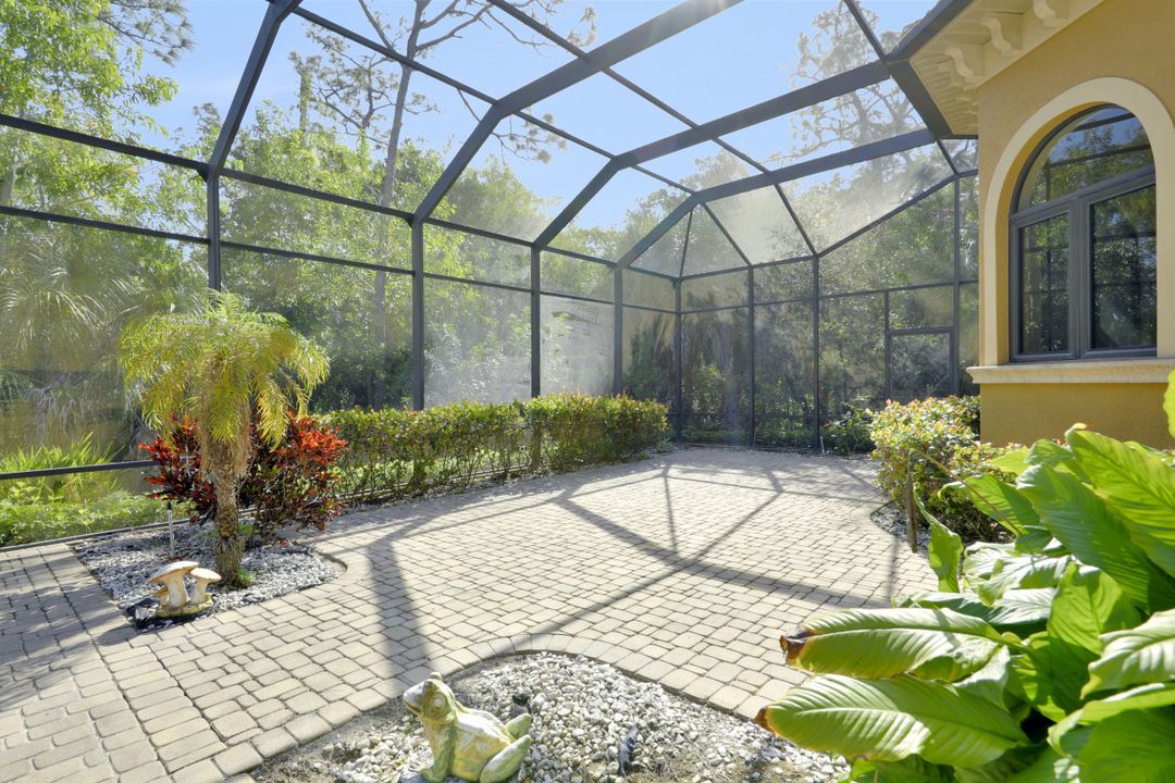 15991 Old Wedgewood Ct, Fort Myers, FL 33908