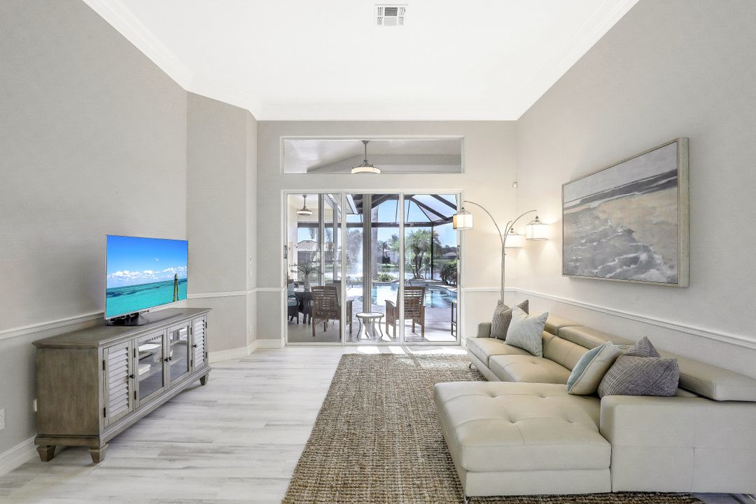 8873 Lely Island Cir, Naples, FL 34113