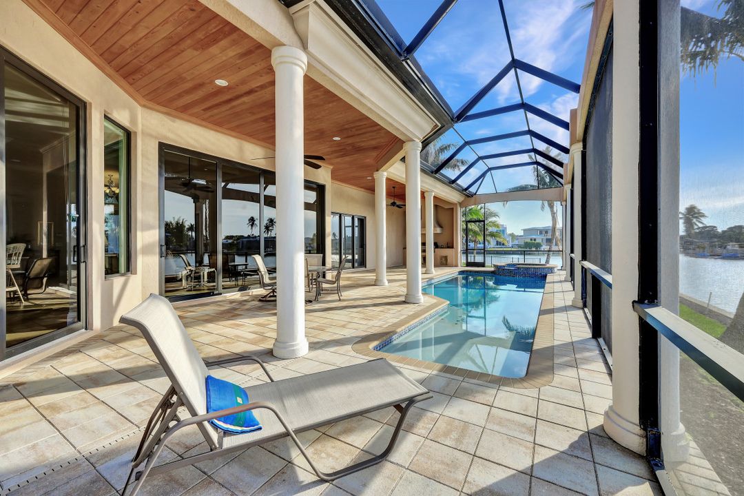 1415 Firwood Ct, Marco Island, FL 34145