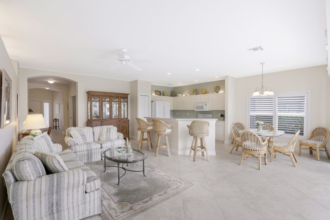 5230 Birmingham Dr #101, Naples, FL 34110