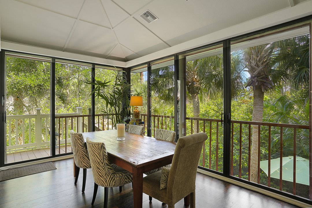 3824 Survey Cir, Bonita Springs, FL 34134