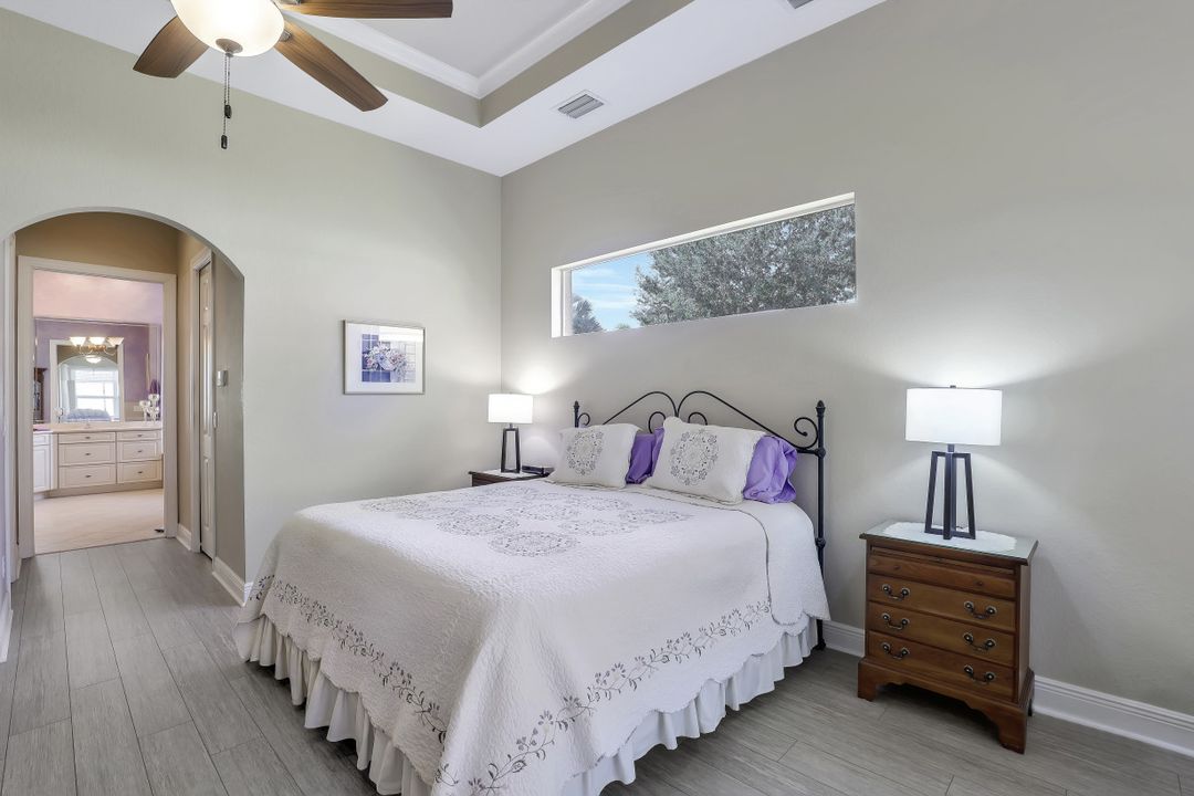 10259 Avonleigh Dr, Bonita Springs, FL 34135