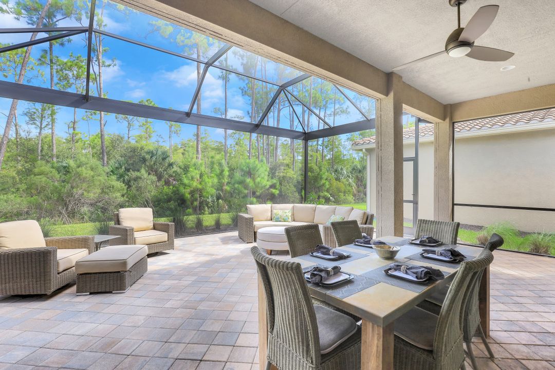 3367 Pacific Dr, Naples, FL 34119