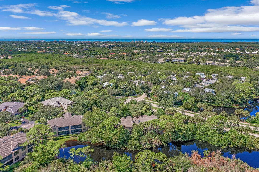 27006 Oakwood Lake Dr, Bonita Springs, FL 34134