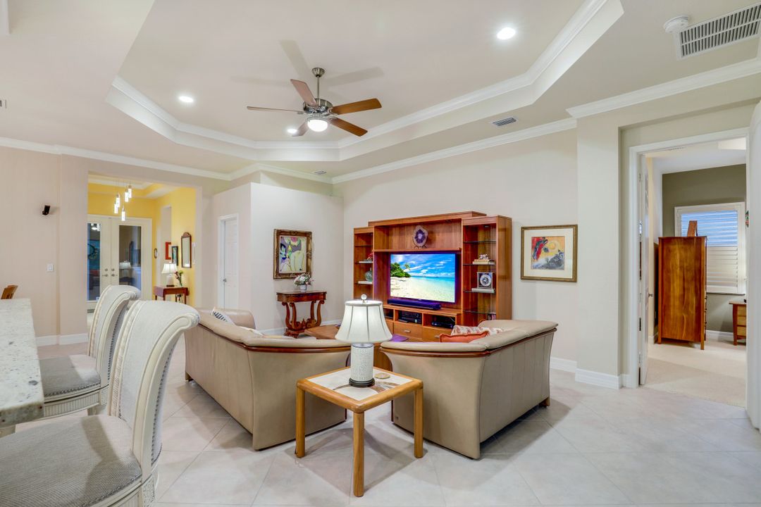 3050 Hudson Ter, Naples, FL 34119