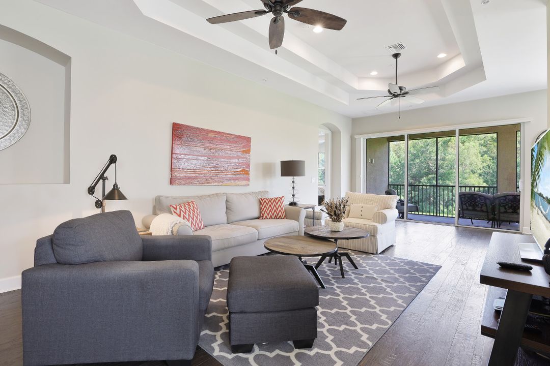 9542 Ironstone Terrace #202, Naples, FL 34120