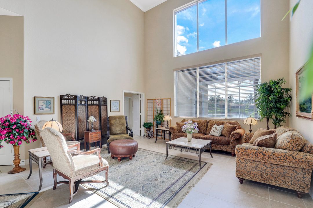 8709 Paseo De Valencia St, Fort Myers, FL 33908