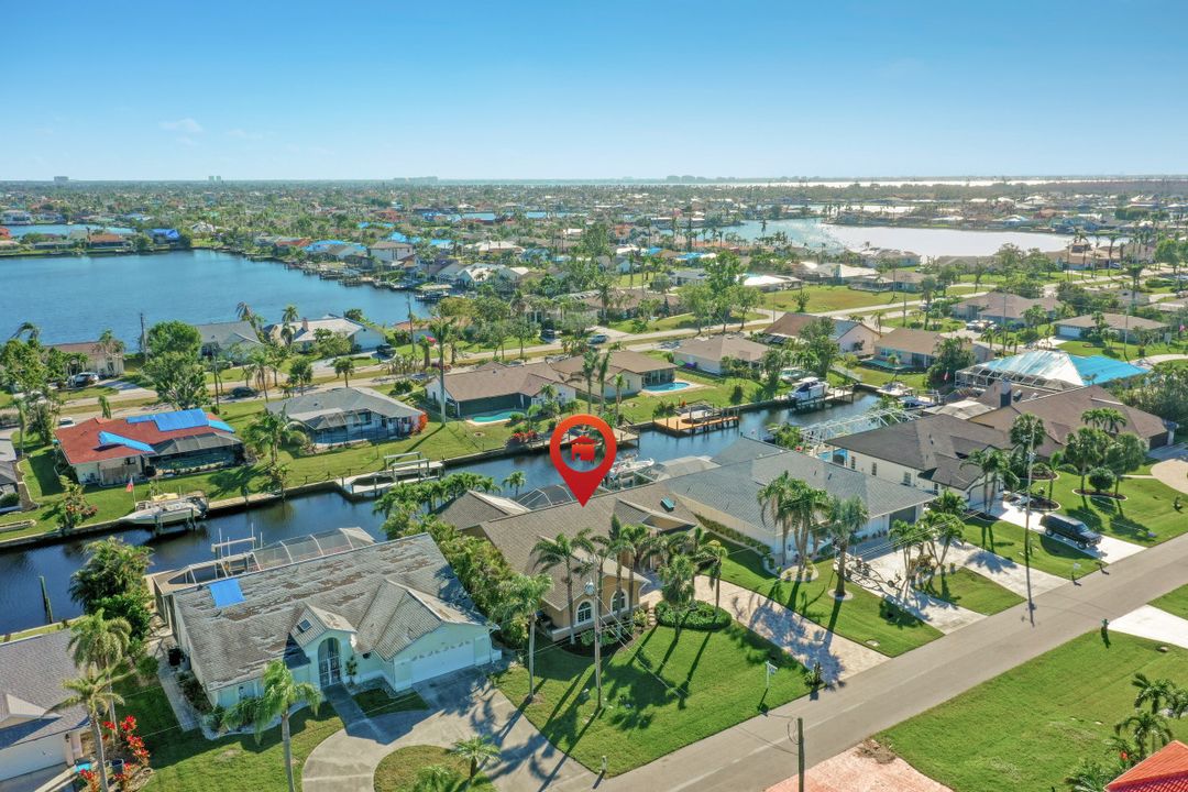 5023 SW 8th Pl, Cape Coral, FL 33914