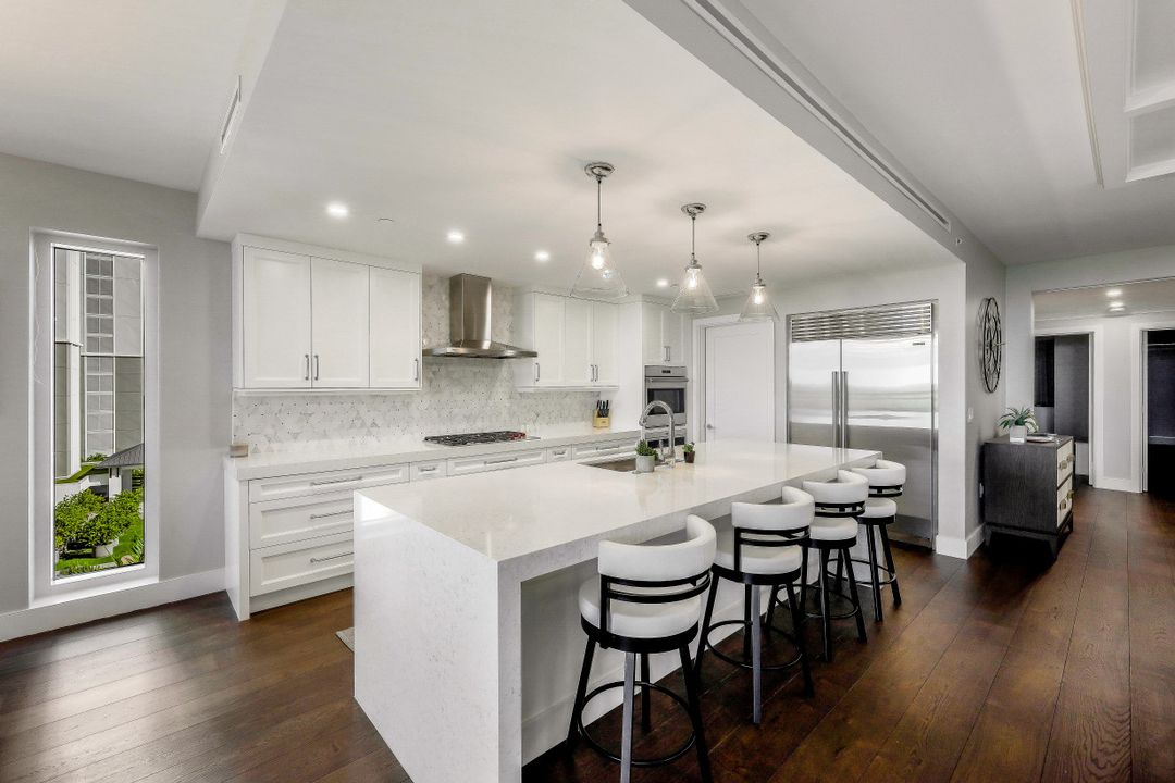 13915 Old Coast Rd #606, Naples, FL 34110