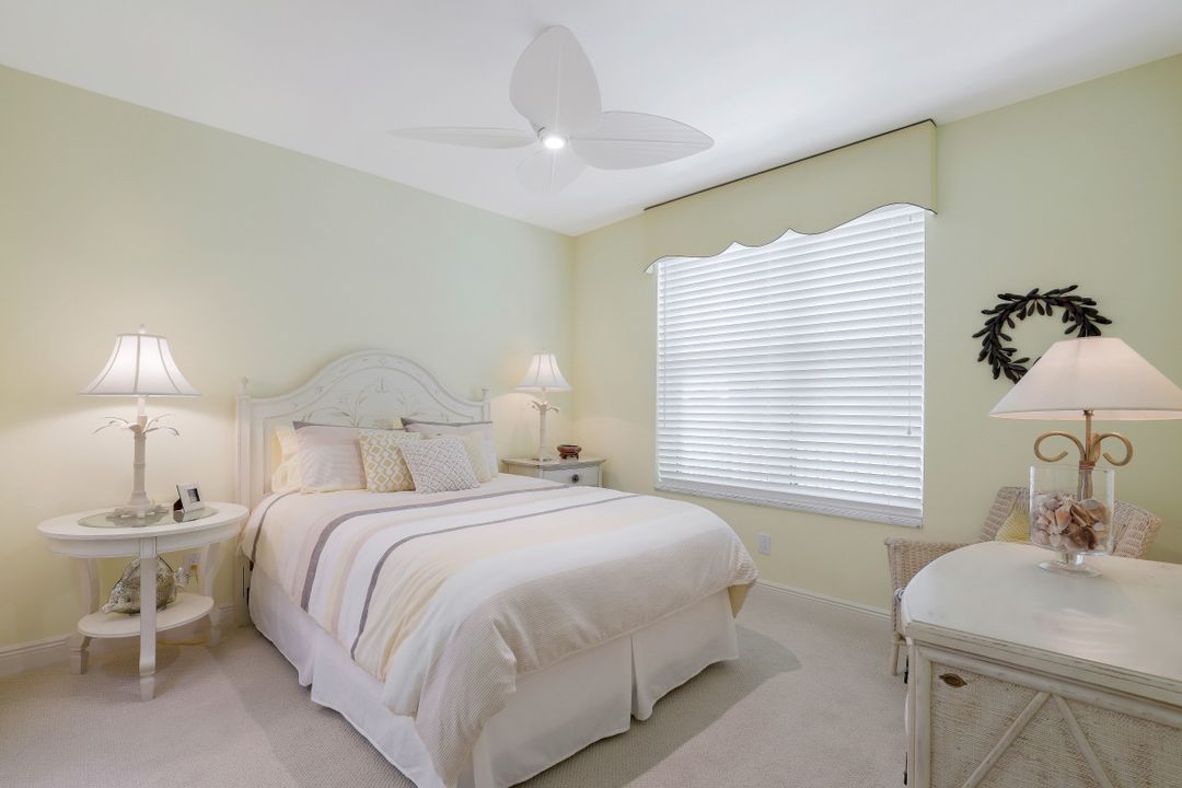 430 Cove Tower Dr #403, Naples, FL 34110