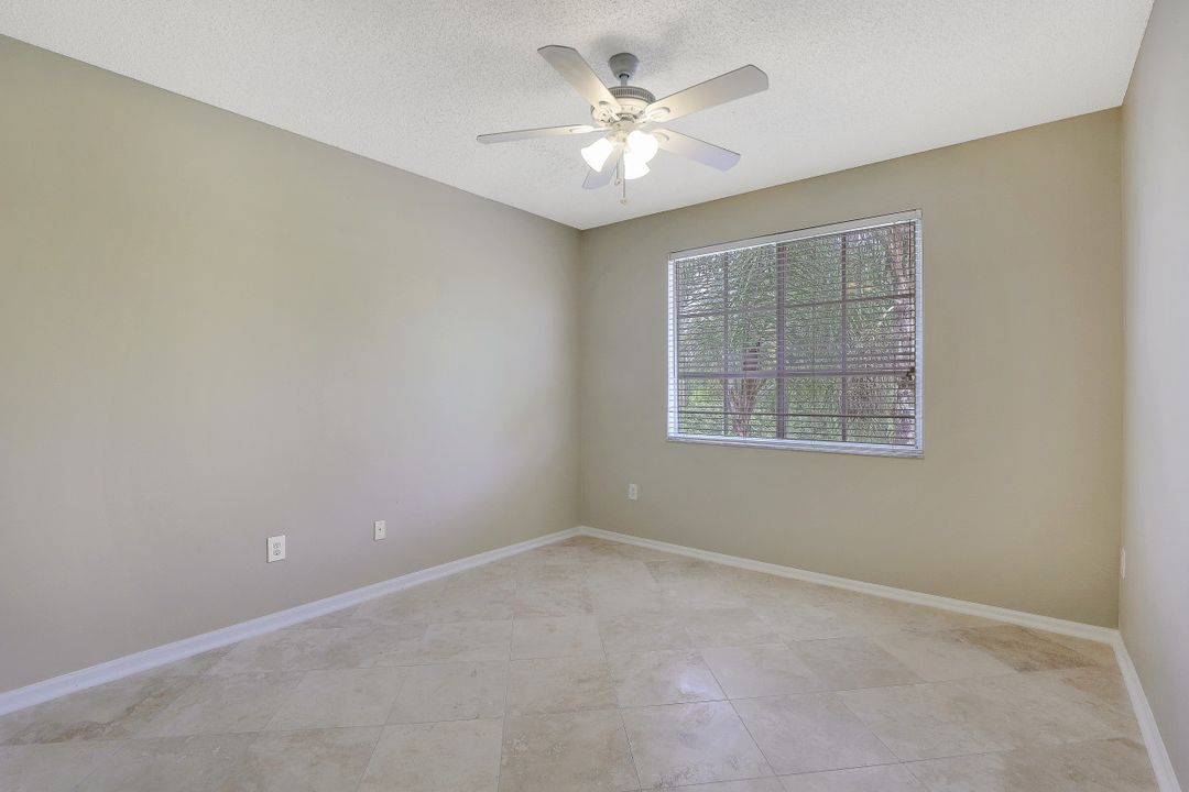 1150 Reserve Way #303, Naples, FL 34105