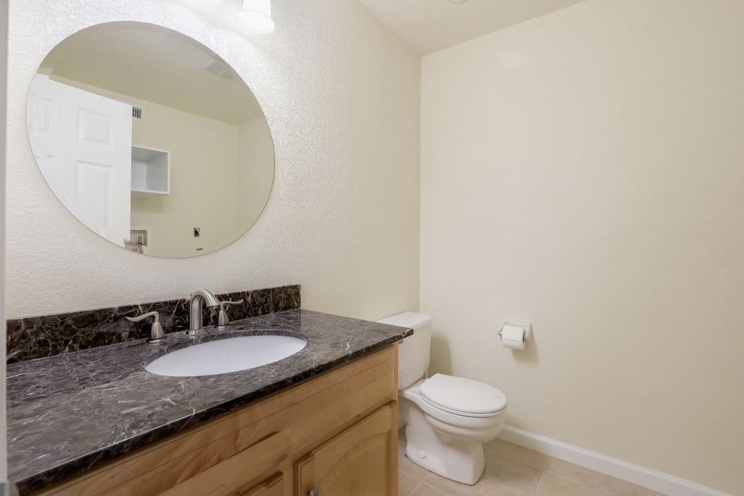 10931 Meadow Lark Cove Dr, Fort Myers, FL 33908