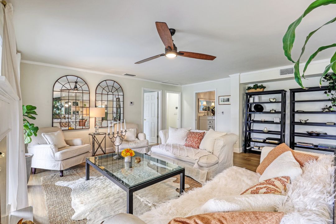 1030 Aqua Ln, Fort Myers, FL 33919